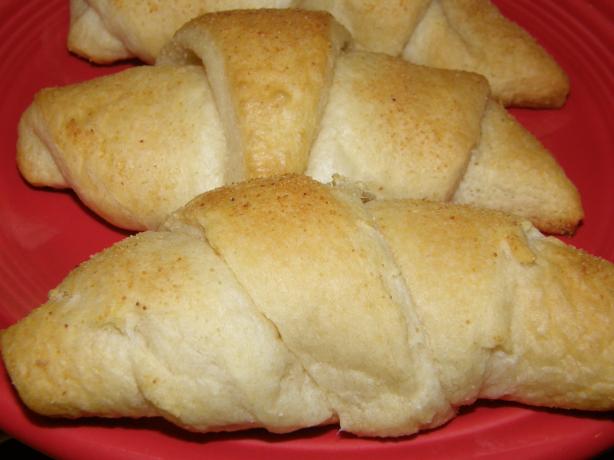 Silly- Simple Cheese and Garlic Filled Crescents. Photo by mydesigirl