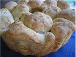 Crunchy Cheese and Herb Pull-apart Bread. Photo by Heather U.