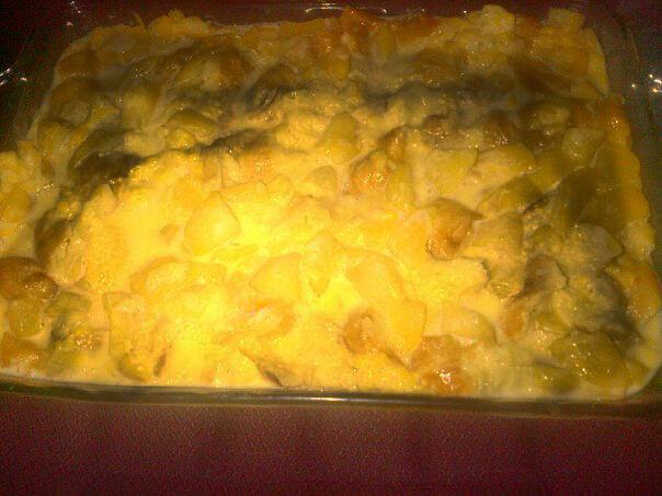 Peggy's Peach Bread Pudding. Photo by fer7