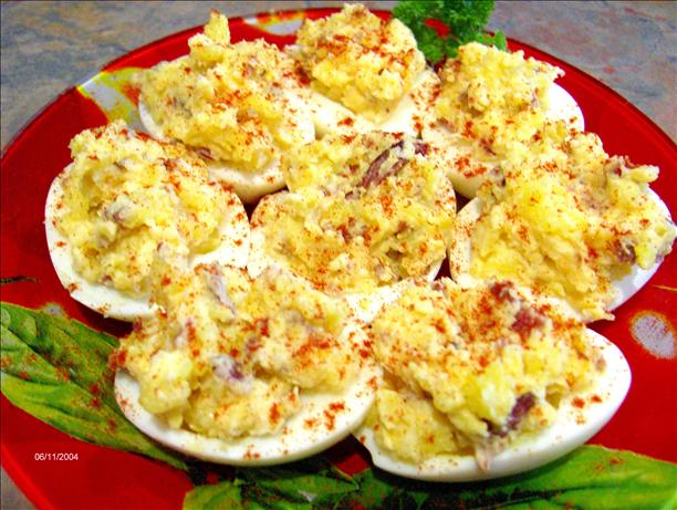Deviled Eggs Delight (Atkins Friendly - Low Carb). Photo by Derf