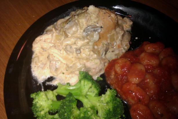 Crock Pot Cream Cheese Chicken. Photo by lilmamaldp