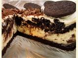 Oreo Cookie Cheesecake