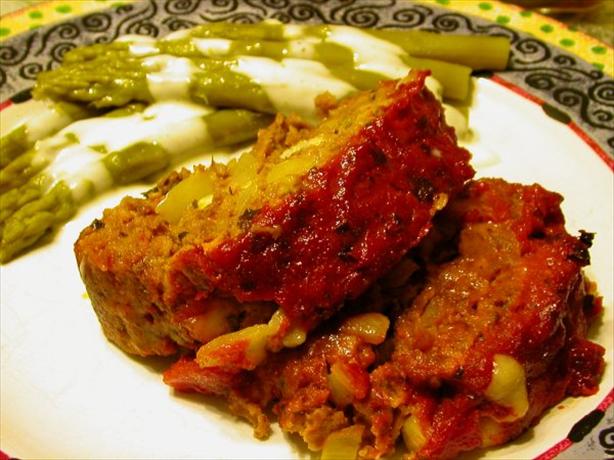 Cheese Stuffed Italian Meatloaf. Photo by Julesong