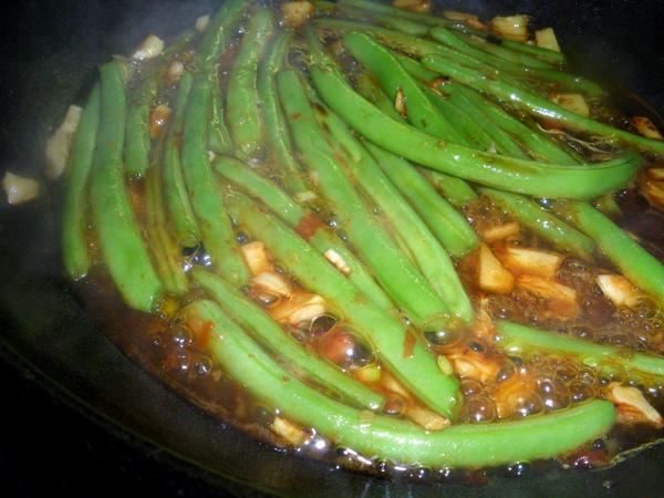Szechuan-Style Green Beans. Photo by Bergy