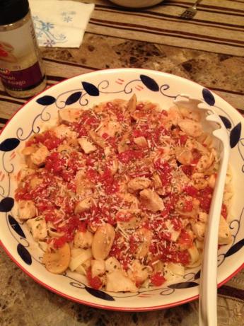 Chicken and Pasta in White Wine Garlic Sauce. Photo by rsampano13