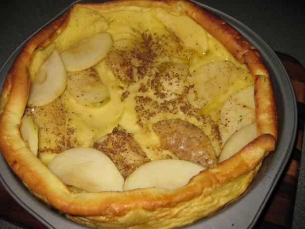 Kittencal's German Apple Puff Pancake. Photo by Janni402