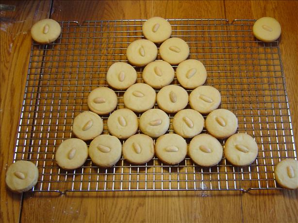Ginger-Almond Shortbread Cookies. Photo by Pumpkie