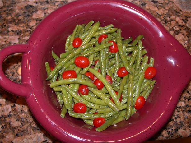 Green Beans and Tomatoes in a Pesto Vinaigrette. Photo by jovigirl