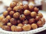 Struffoli/Pignolata (aka Honey Balls). Photo by Dee514