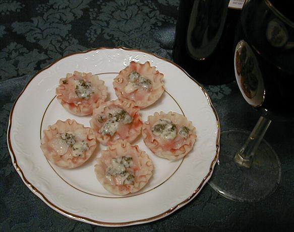 Pear and Blue Cheese Tartlets. Photo by ms_bold