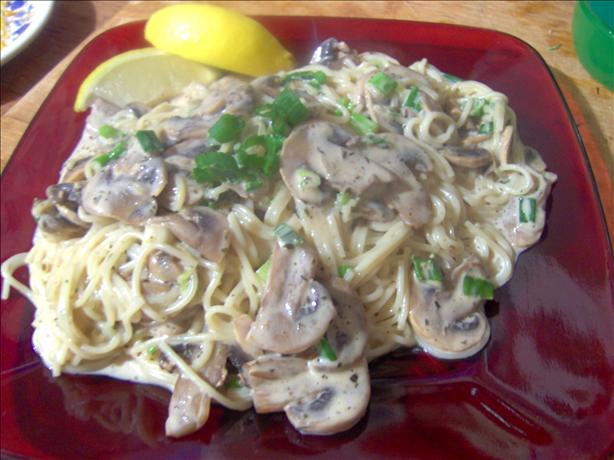 Quick Mushroom Cream Pasta. Photo by Sharon123