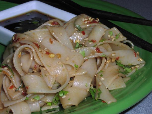 Szechuan Dan Dan Noodles. Photo by TeresaS
