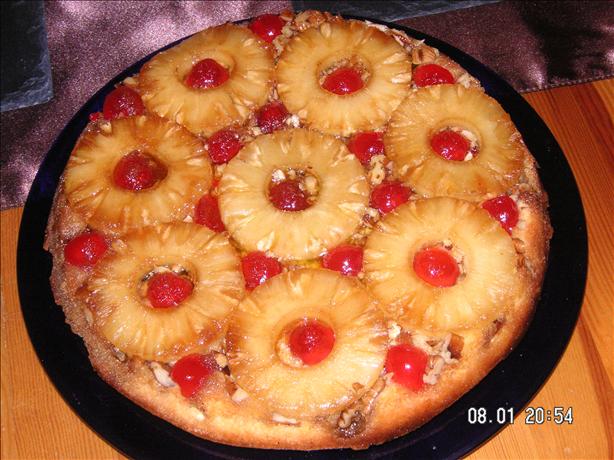 Pineapple Upside-Down Cake. Photo by wizkid