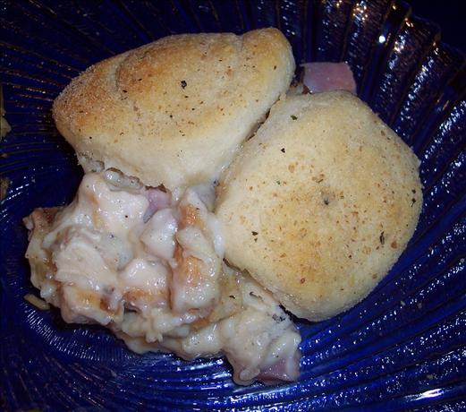 Chicken Cordon Bleu Casserole. Photo by bugsbunnyfan