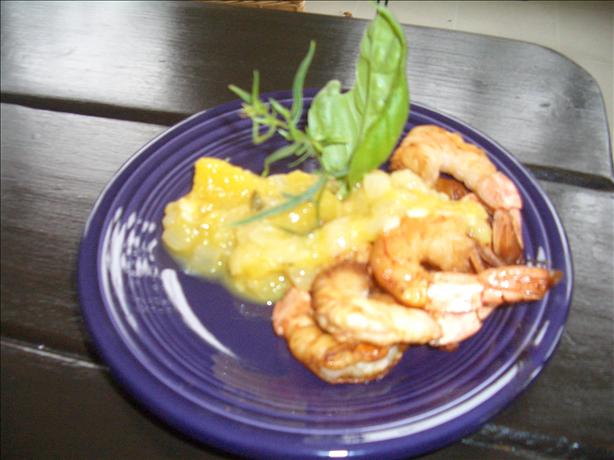 Sauteed Shrimp With Mango Salsa. Photo by chia