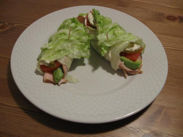 California Lettuce Wrap - South Beach Diet. Photo by Alethia