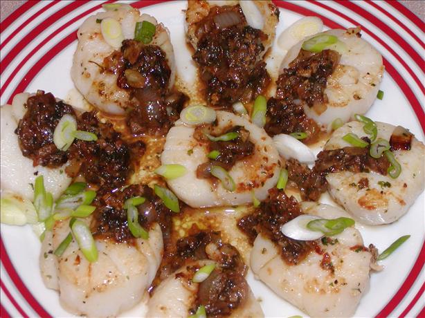 Vodka Scallops With Seasoned Chipotle and Shallots. Photo by Rita~