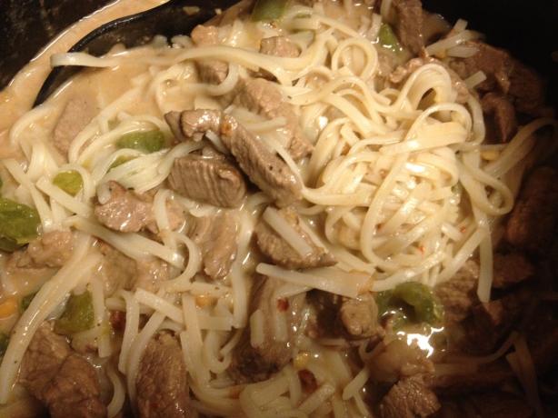 Weeknight Thai Beef (1 Pan & 3 Carbs!). Photo by Mommy2Summer&Gibson
