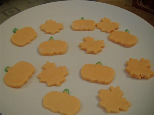 Quick and Easy, No Cook Holiday Butter Mints. Photo by BamaBelle30