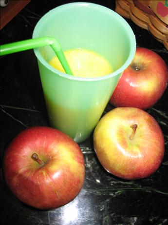 Super Healthy-No Fat Smoothie. Photo by superblondieno2