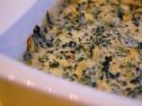 Copycat Applebee's Hot Artichoke and Spinach Dip