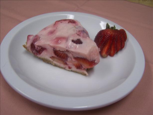 Strawberry Bavarian Pie. Photo by PaulaG