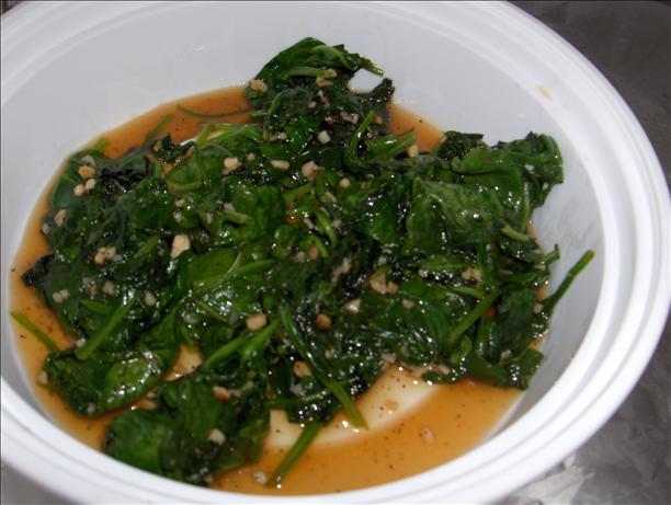 Garlic Sauteed Spinach. Photo by Ang11002