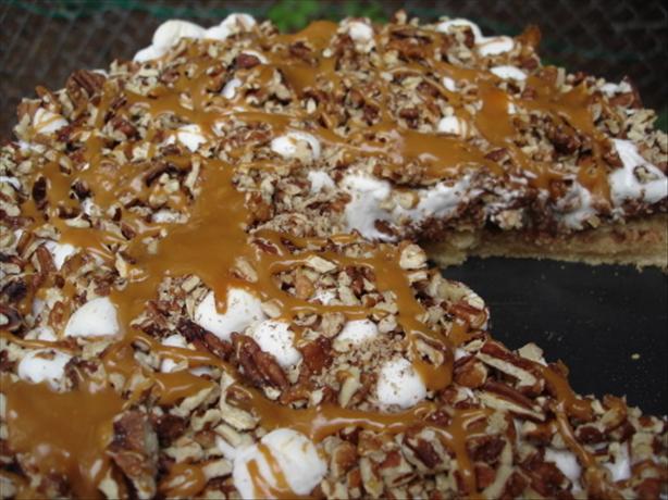 Deep Dish Rocky Road Dessert Pizza. Photo by Chef Mommie
