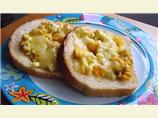 Scrambled Eggs With Cheddar on Toast