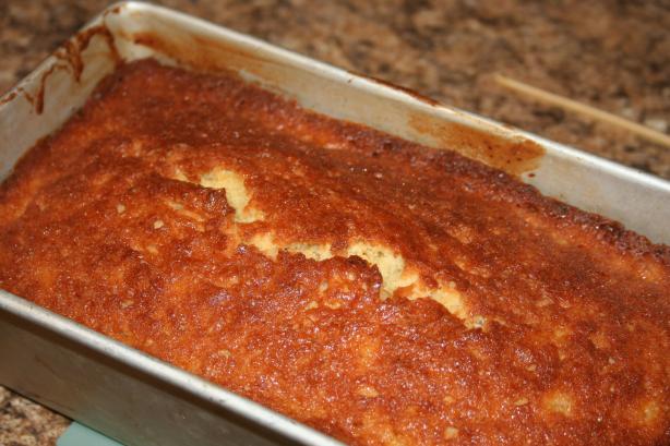 Pineapple & Marzipan Cake (Ananas-Marzipankuchen). Photo by Laouli