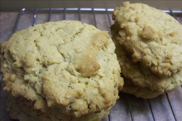 The Best Oatmeal Cookies I've Found!. Photo by um-um-good