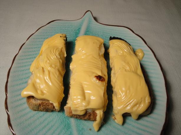 Bacon, Banana & Cheese Toasted Fingers. Photo by Debbwl