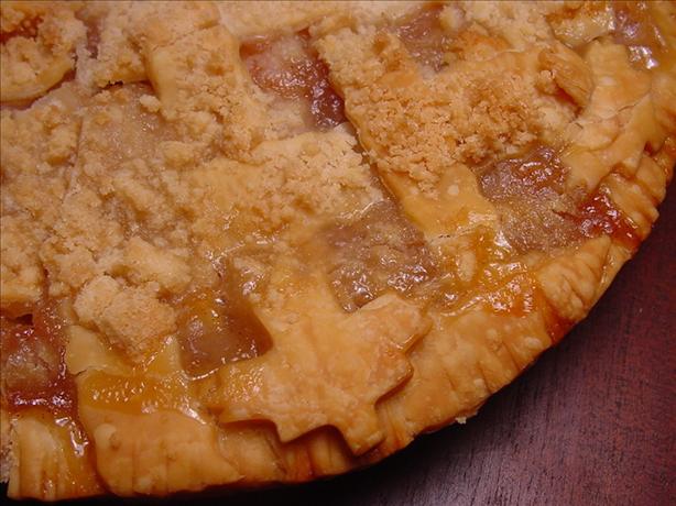 Crunch Top Apple Pie (Paula Deen). Photo by Sharlene~W