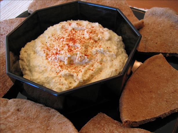 Hummus. Photo by Babs7