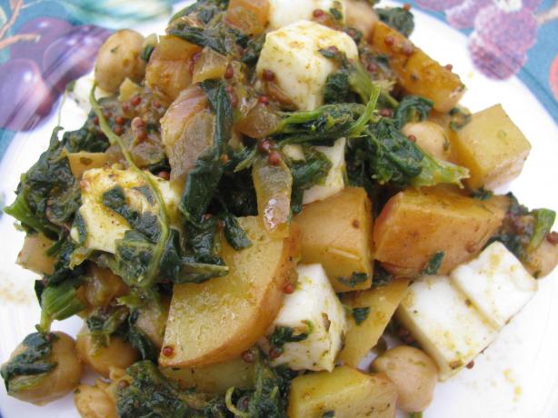 Spinach and Chickpea Curry. Photo by Leggy Peggy