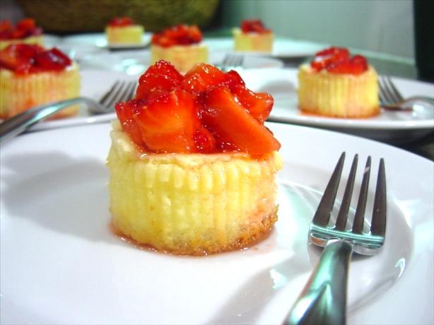 Cream Cheese Tarts (Paula Deen). Photo by Sharlene~W