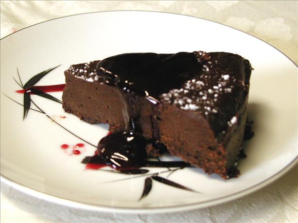 Easy Truffle Cake. Photo by FlowrBx