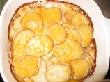Tasty Cheesy Scalloped Potato Casserole