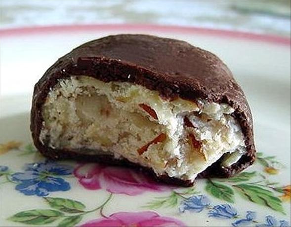 Coconut Almond Fondant Candy. Photo by Marg (CaymanDesigns)