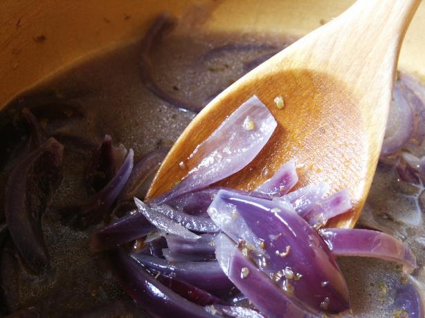 Andreas Viestad's Norwegian Red Onion Soup With Port and Jarlsbe. Photo by kiwidutch