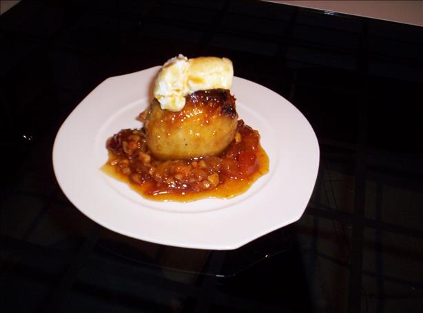 Honey Baked Apples. Photo by evelyn/athens