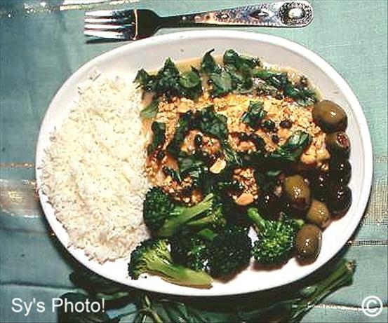 Mediterranean Tilapia Cashew Fusion With Lemon Sauce. Photo by Skipper/Sy