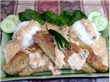 Fried Catfish With a Creamy Thai Sauce