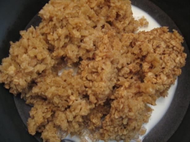 Amish Baked Oatmeal. Photo by Engrossed