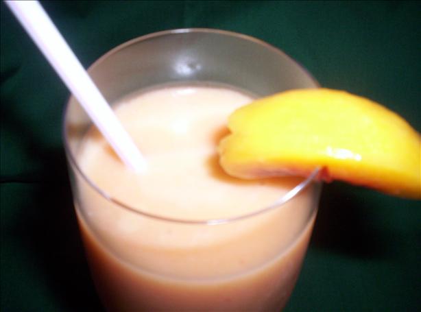Peachy Colada (No Booze). Photo by Chef shapeweaver &copy;