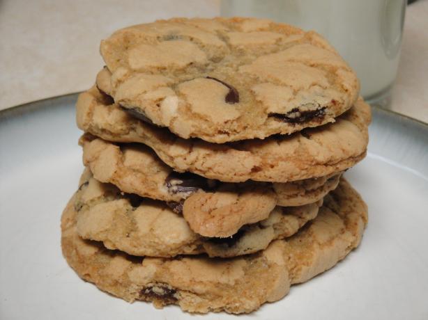 Thick and Chewy Chocolate Chip Cookies. Photo by Pismo