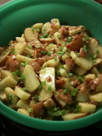 Hot German Potato Salad. Photo by Callinectes Sapidus