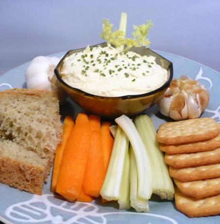 Roasted Garlic Cheese Spread. Photo by twissis