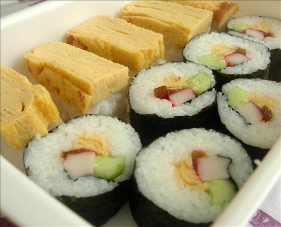 Tamago  Yaki(sushi Omelette). Photo by tunasushi