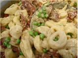 Pasta With Prosciutto and Peas